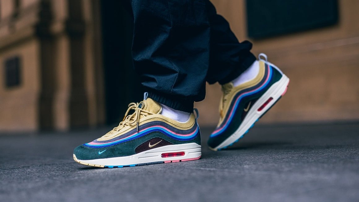 Sepatu Kolaborasi Paling Keren dan Hype Versi Shoes and Care!