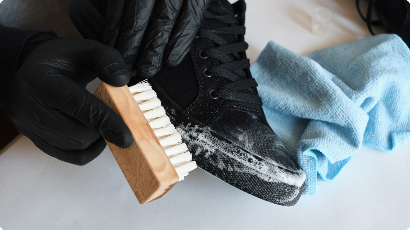Dampak Dan Filosofi Dari Kegiatan Mencuci Sepatu
