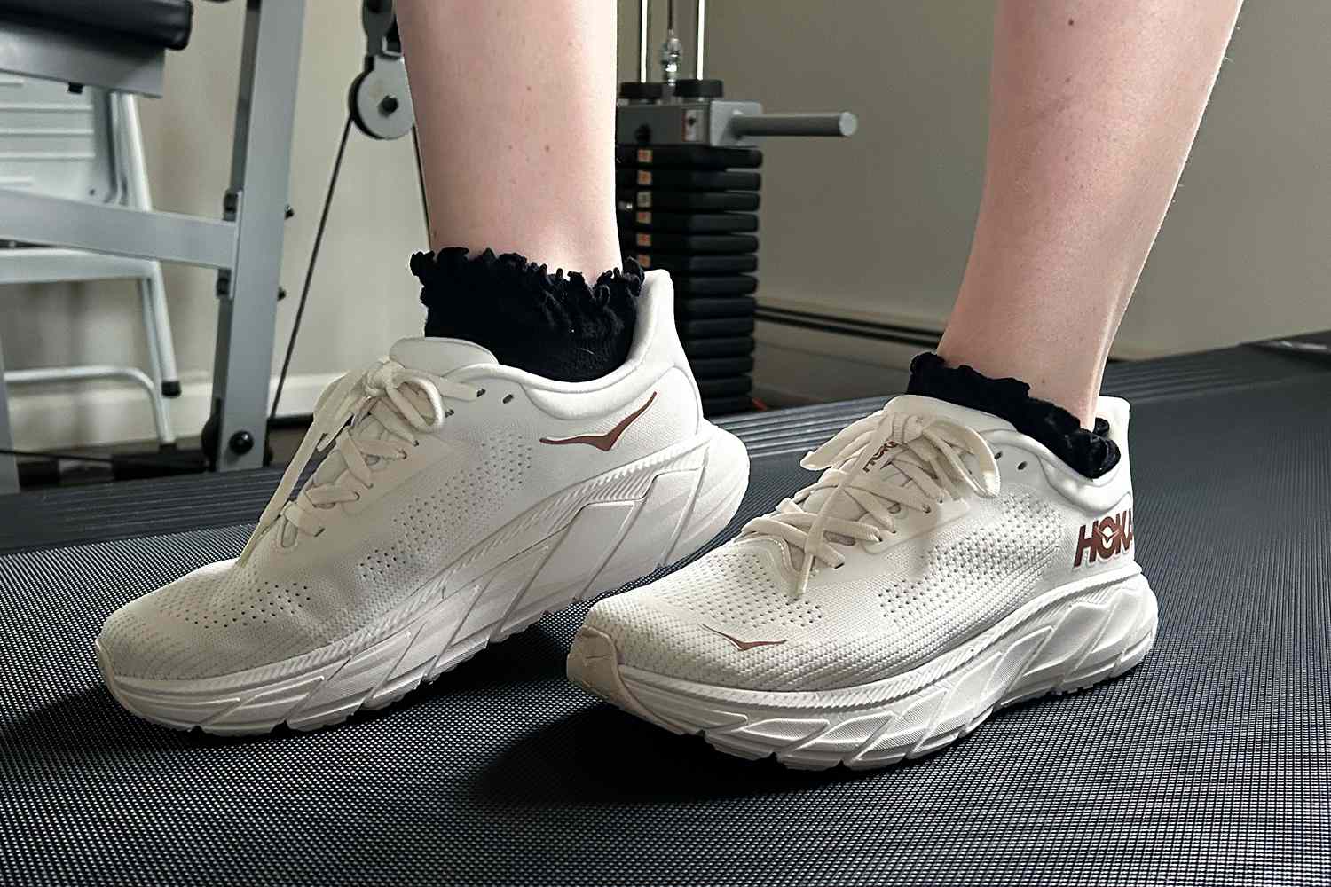 5 Alasan Mengapa Wajib Punya Walking Shoes!