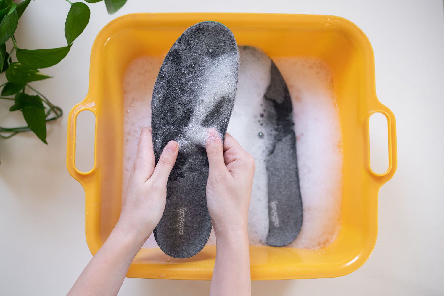 Tips Merawat Insole Agar Tidak Jamuran!