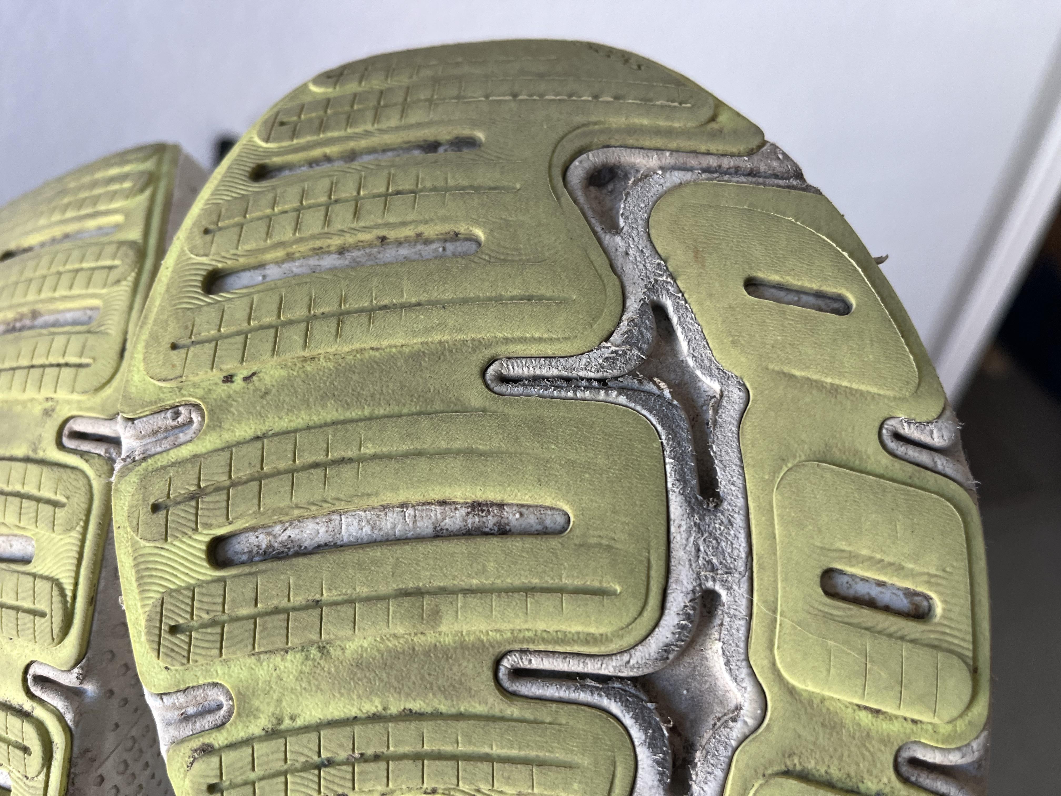 Penyebab Outsole Sepatu Cepat Habis!